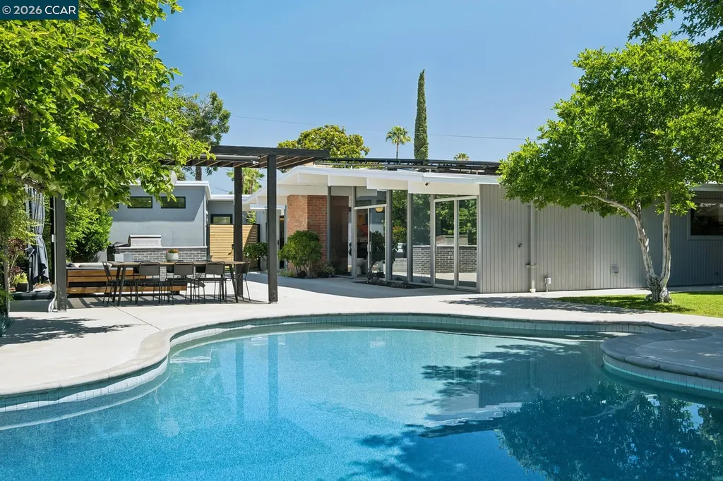 1237 -1239 Lancashire Drive Concord CA 94518