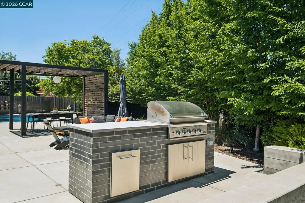 1237 -1239 Lancashire Drive Concord CA 94518