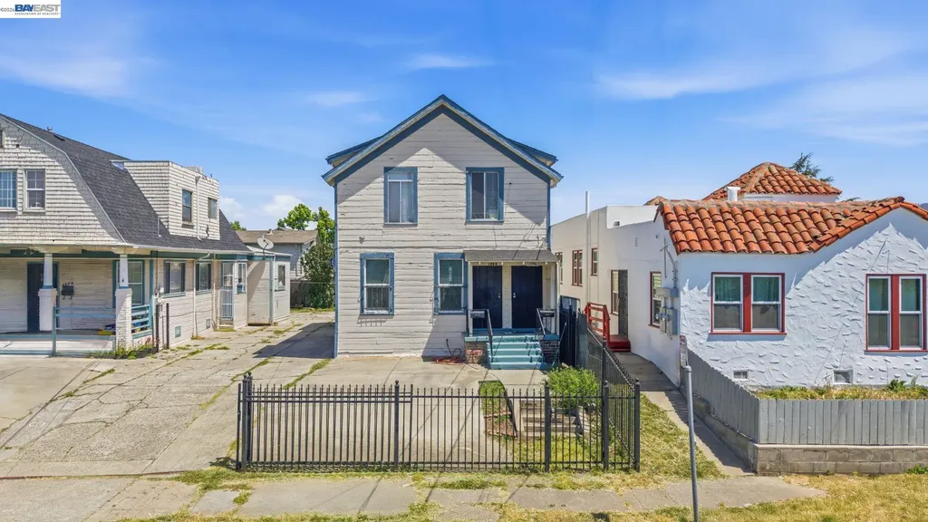 1394 - 1396 32nd Oakland CA 94602