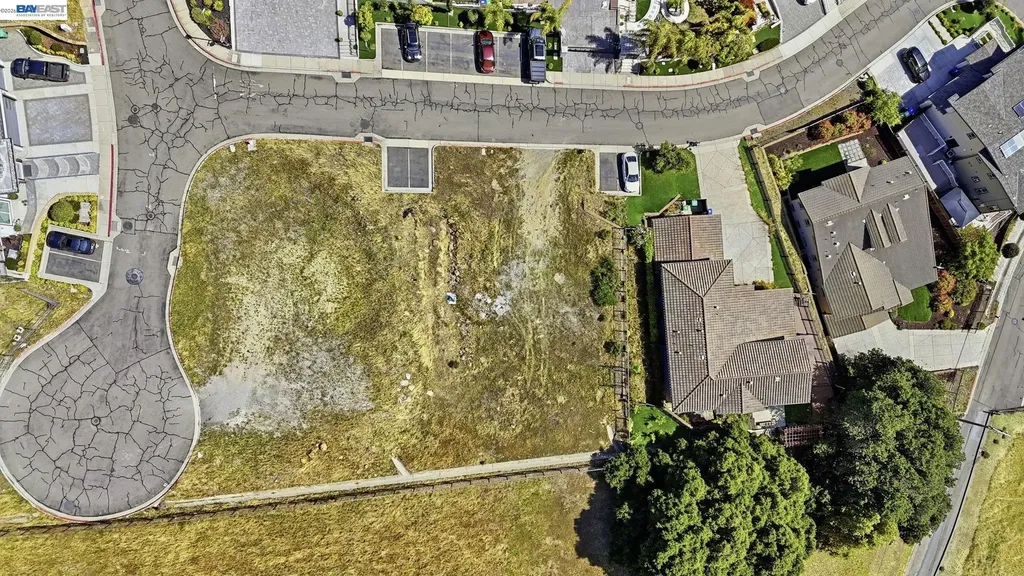 3588 Sarita Street Hayward CA 94542