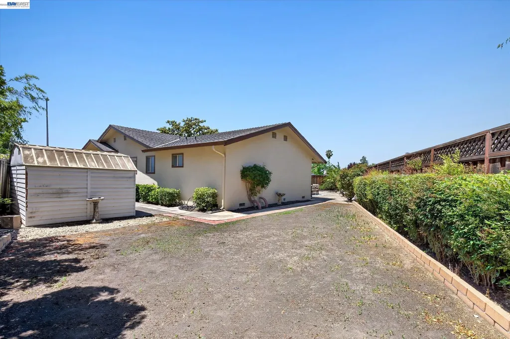 446 Pismo Court Livermore CA 94550