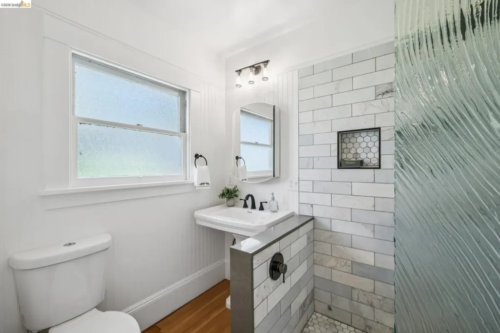 224 Arroyo Avenue San Leandro CA 94577