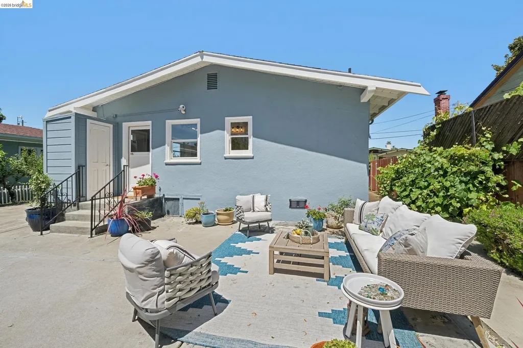 224 Arroyo Avenue San Leandro CA 94577