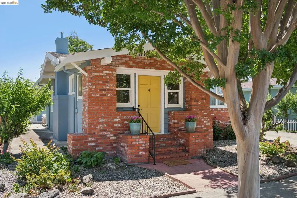 224 Arroyo Avenue San Leandro CA 94577