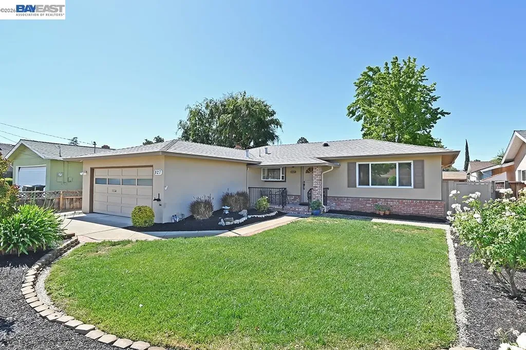 827 Caliente Avenue Livermore CA 94550