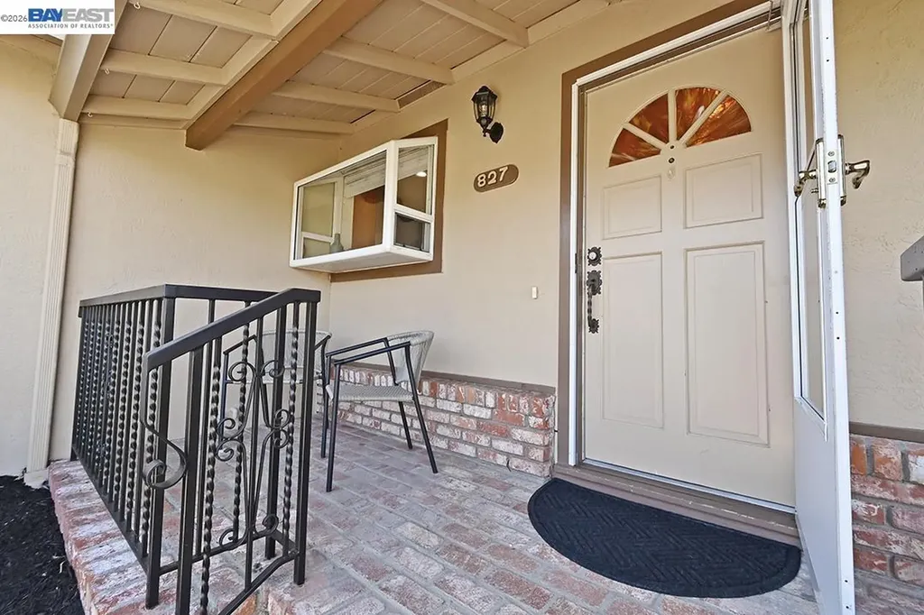 827 Caliente Avenue Livermore CA 94550