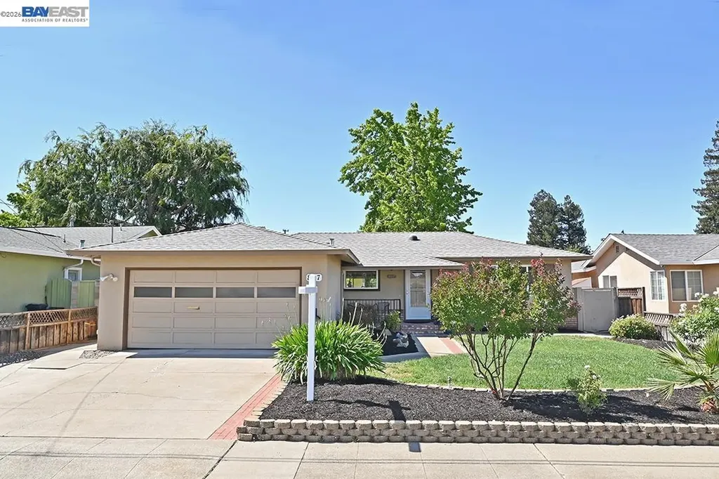 827 Caliente Avenue Livermore CA 94550