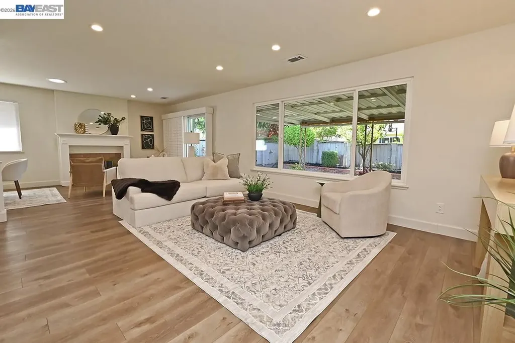 827 Caliente Avenue Livermore CA 94550