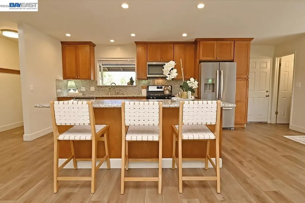 827 Caliente Avenue Livermore CA 94550