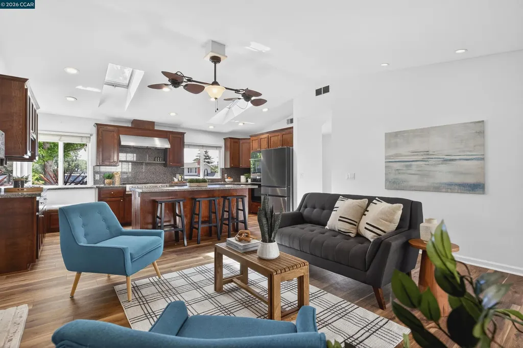 144 Dartmouth Place Benicia CA 94510