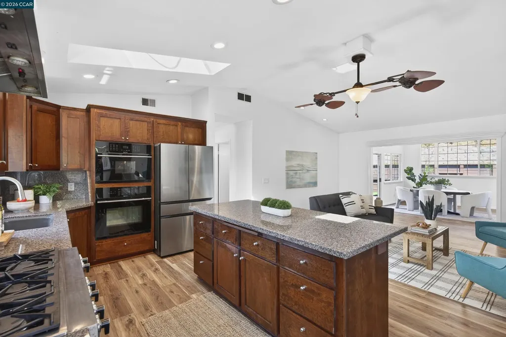 144 Dartmouth Place Benicia CA 94510