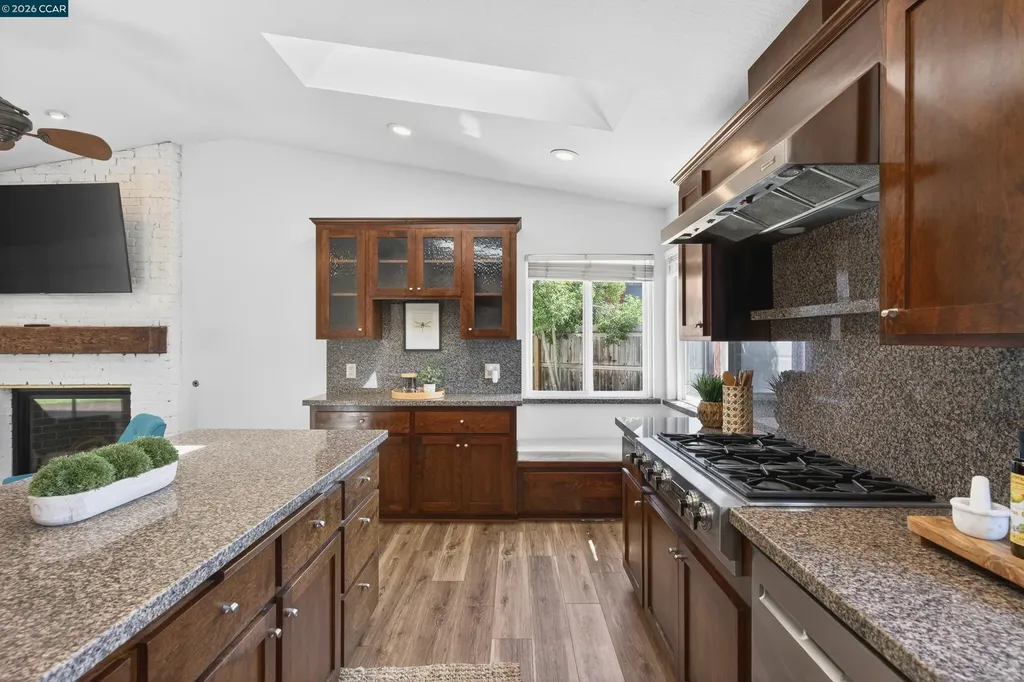 144 Dartmouth Place Benicia CA 94510