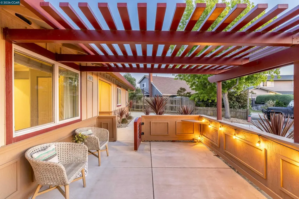 144 Dartmouth Place Benicia CA 94510