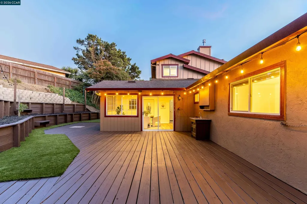 144 Dartmouth Place Benicia CA 94510