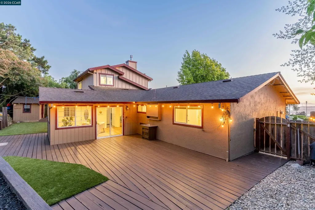 144 Dartmouth Place Benicia CA 94510