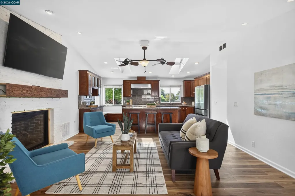 144 Dartmouth Place Benicia CA 94510