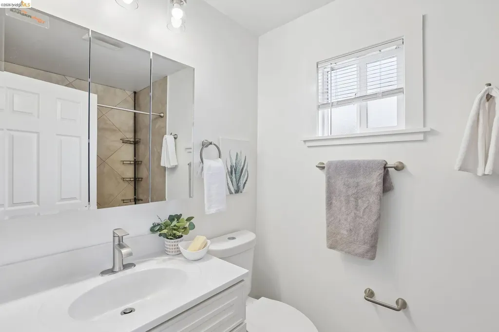 2229 88th Avenue Oakland CA 94605