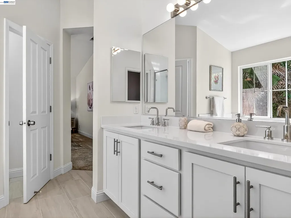 34905 Limestone Court Union City CA 94587