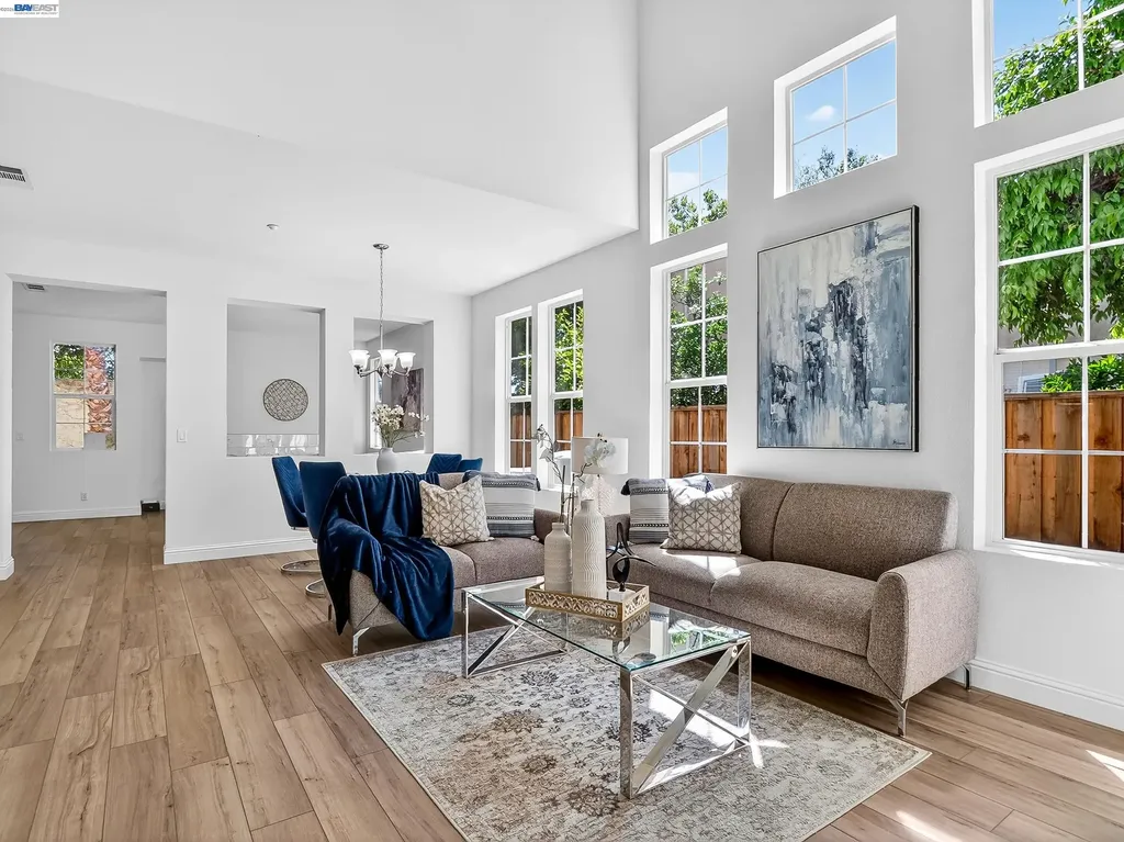 34905 Limestone Court Union City CA 94587