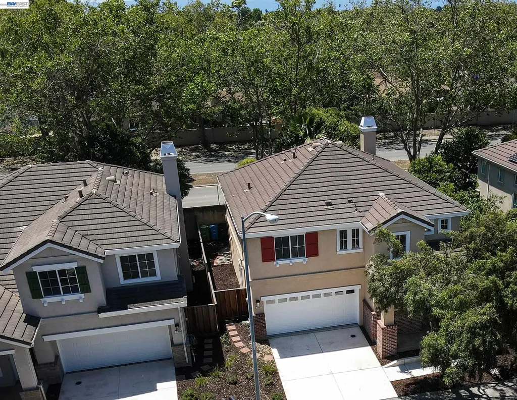 34905 Limestone Court Union City CA 94587