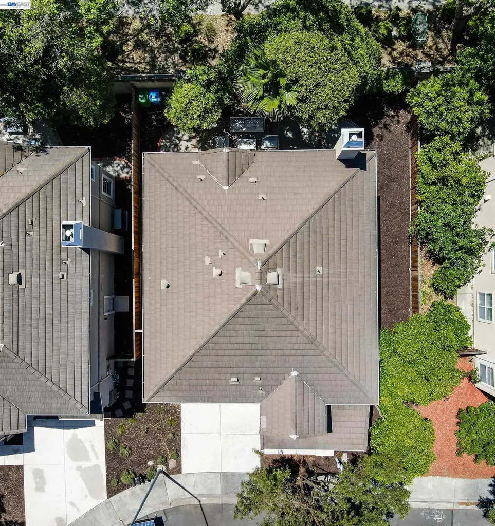 34905 Limestone Court Union City CA 94587