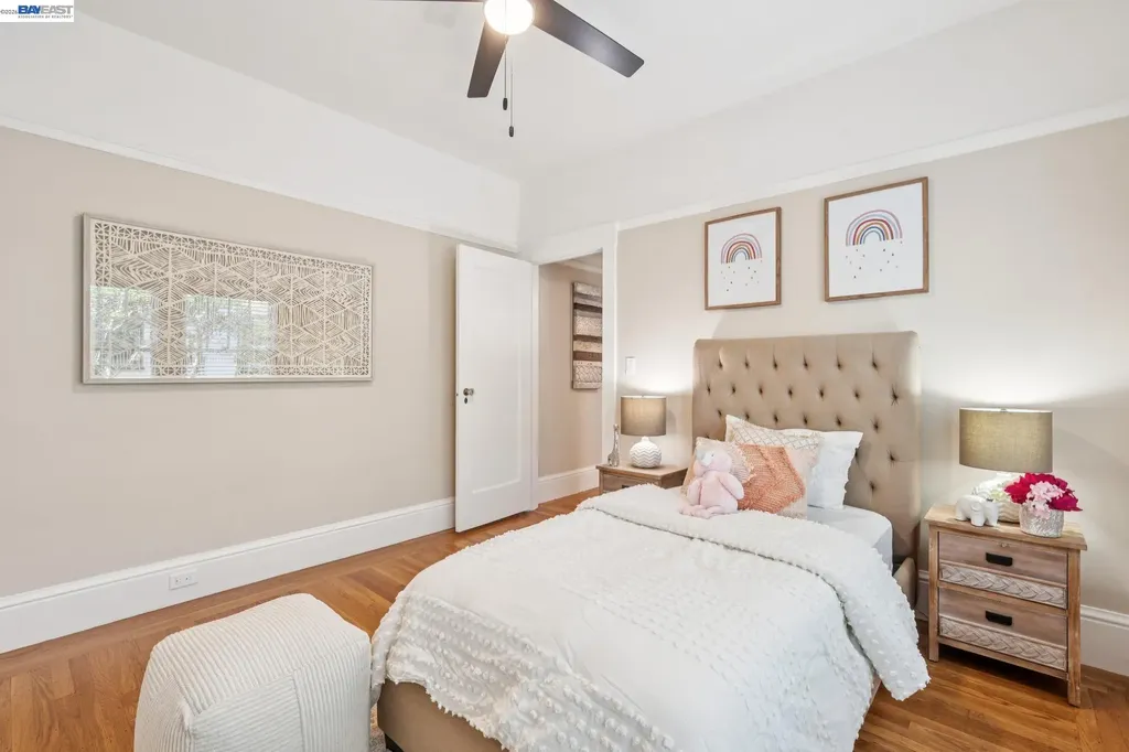 1915 Alameda Avenue Alameda CA 94501
