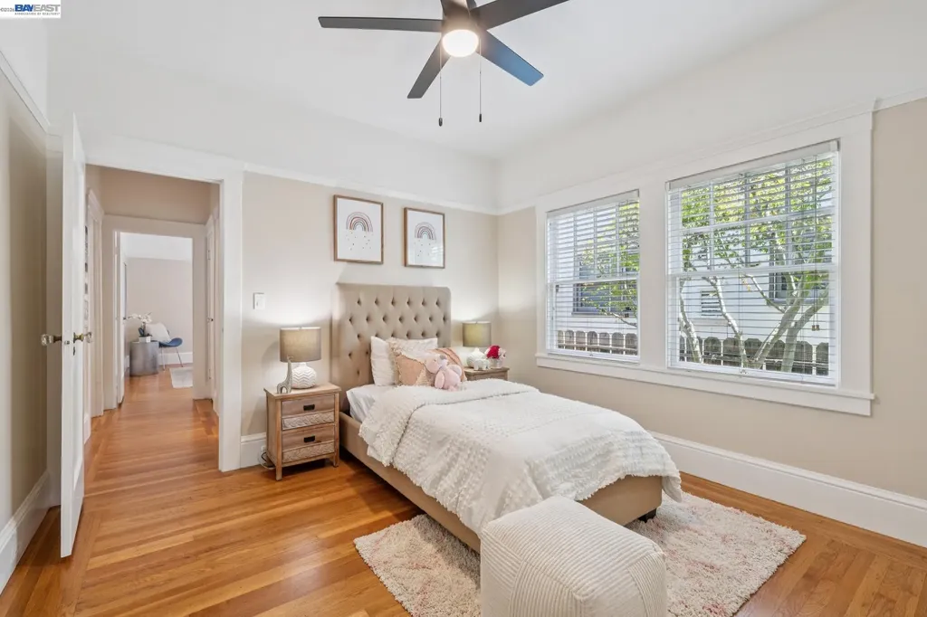 1915 Alameda Avenue Alameda CA 94501