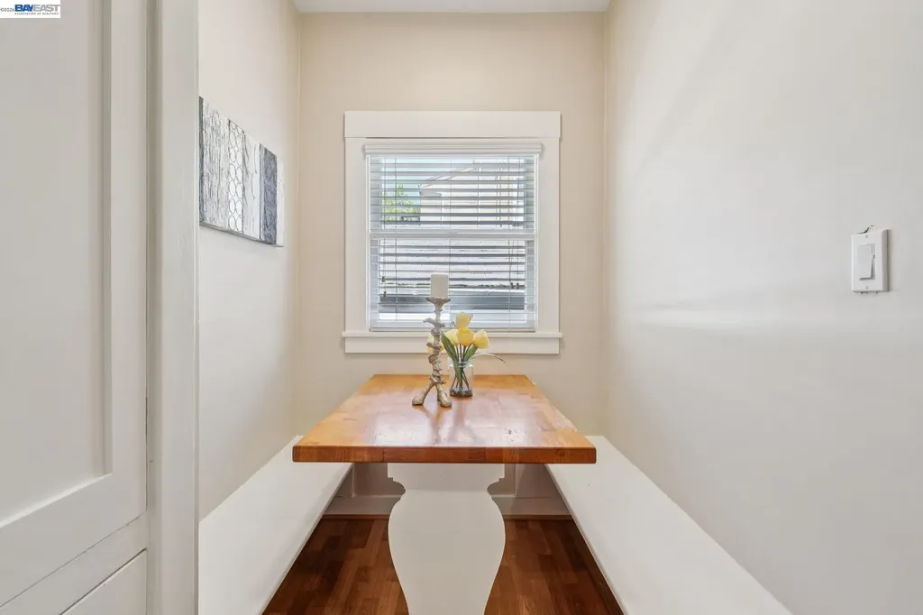 1915 Alameda Avenue Alameda CA 94501