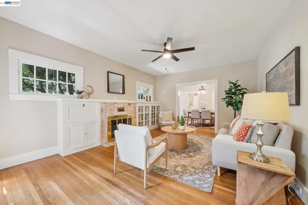 1915 Alameda Avenue Alameda CA 94501