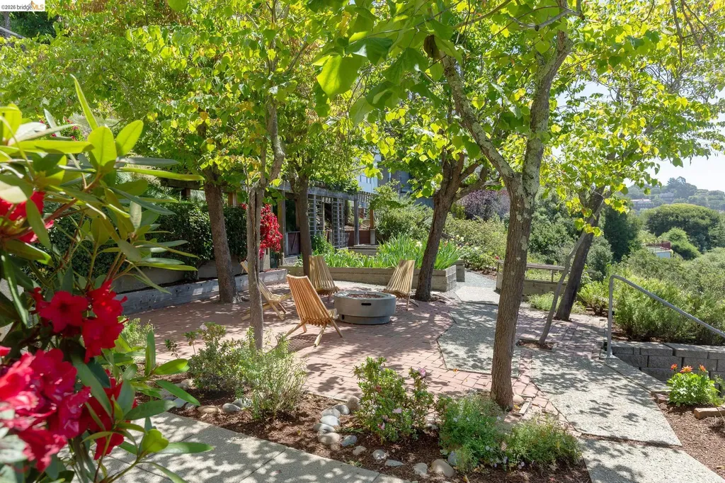 295 Gravatt Drive Berkeley CA 94705