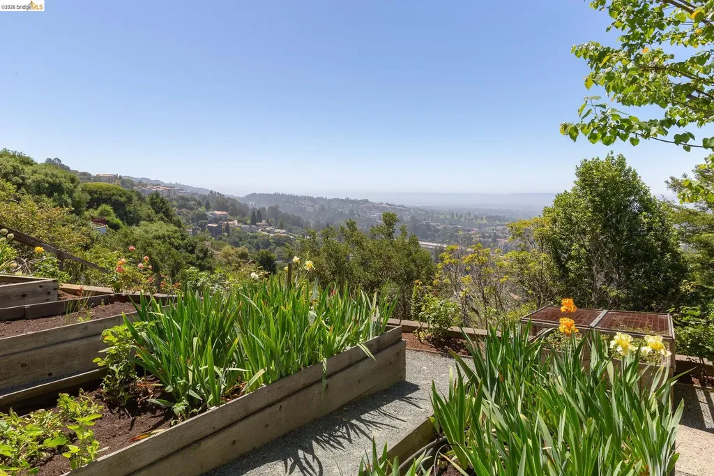295 Gravatt Drive Berkeley CA 94705