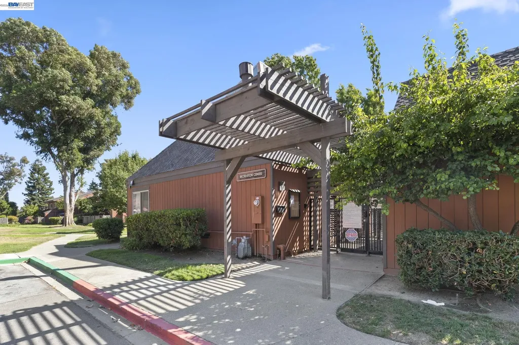 38623 Cherry Lane Fremont CA 94536