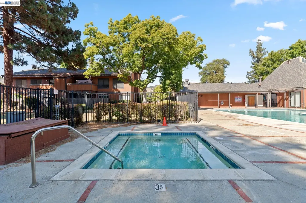 38623 Cherry Lane Fremont CA 94536