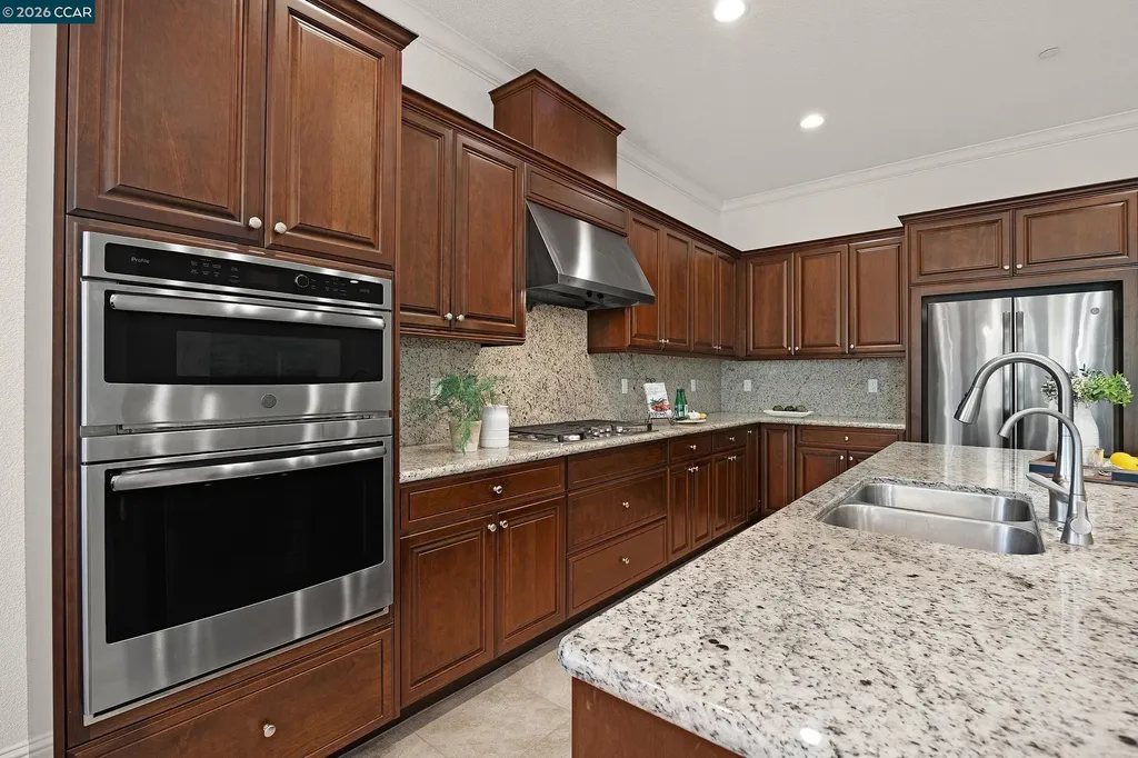 1939 Burgundy Lane Brentwood CA 94513