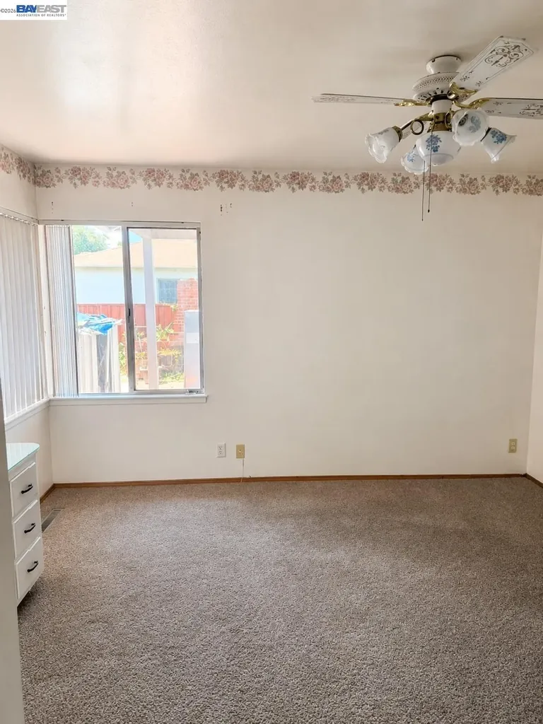 14621 Pansy Street San Leandro CA 94578