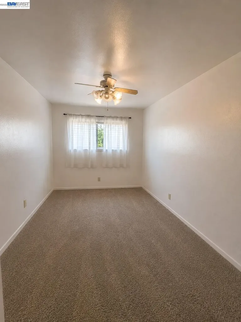 14621 Pansy Street San Leandro CA 94578