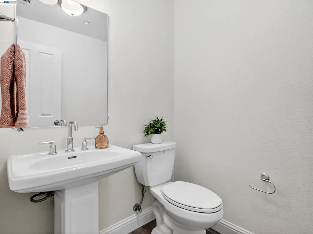 34907 Limestone Court Union City CA 94587
