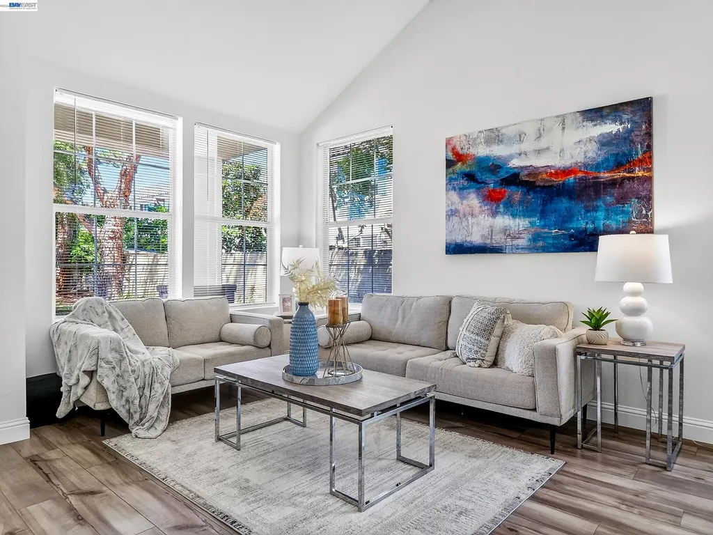 34907 Limestone Court Union City CA 94587