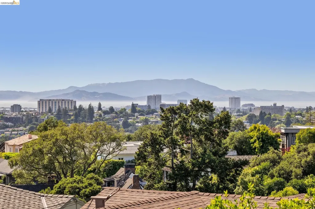 126 Woodland Way Piedmont CA 94611
