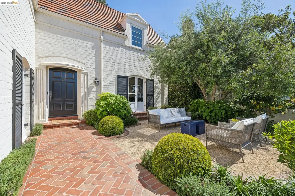 126 Woodland Way Piedmont CA 94611