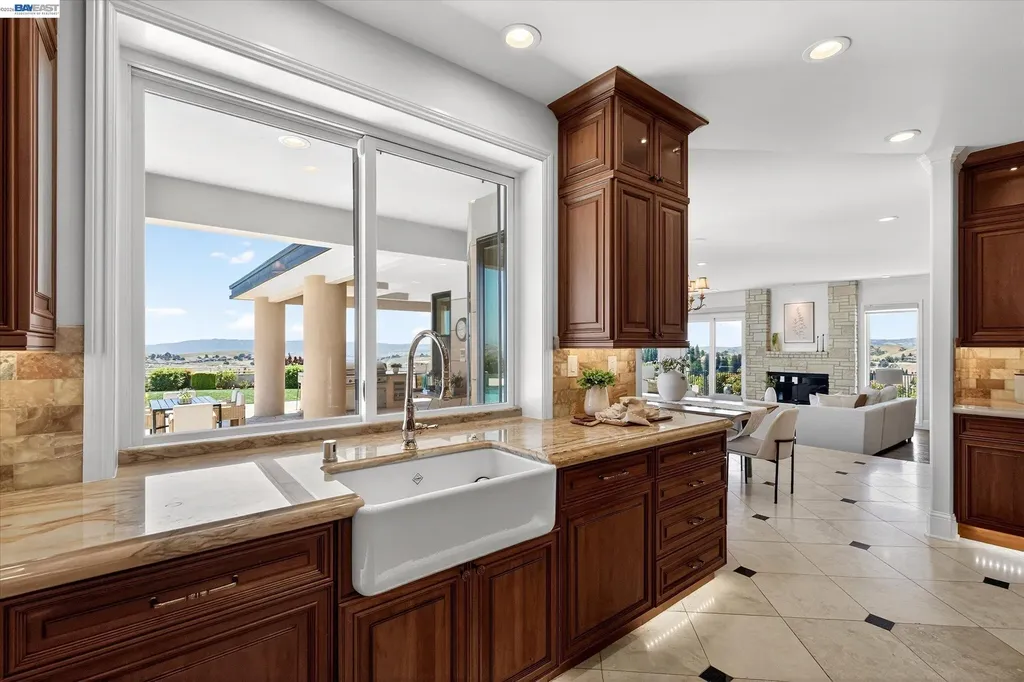 3301 Deer Hollow Drive Danville CA 94506