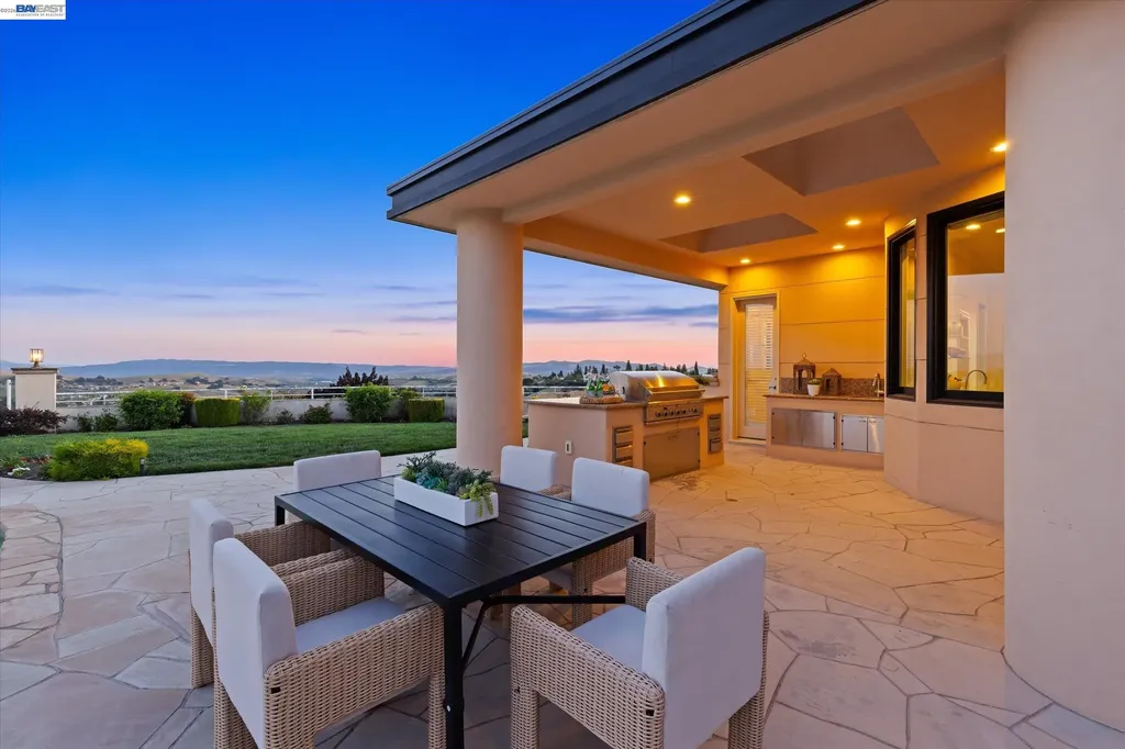 3301 Deer Hollow Drive Danville CA 94506