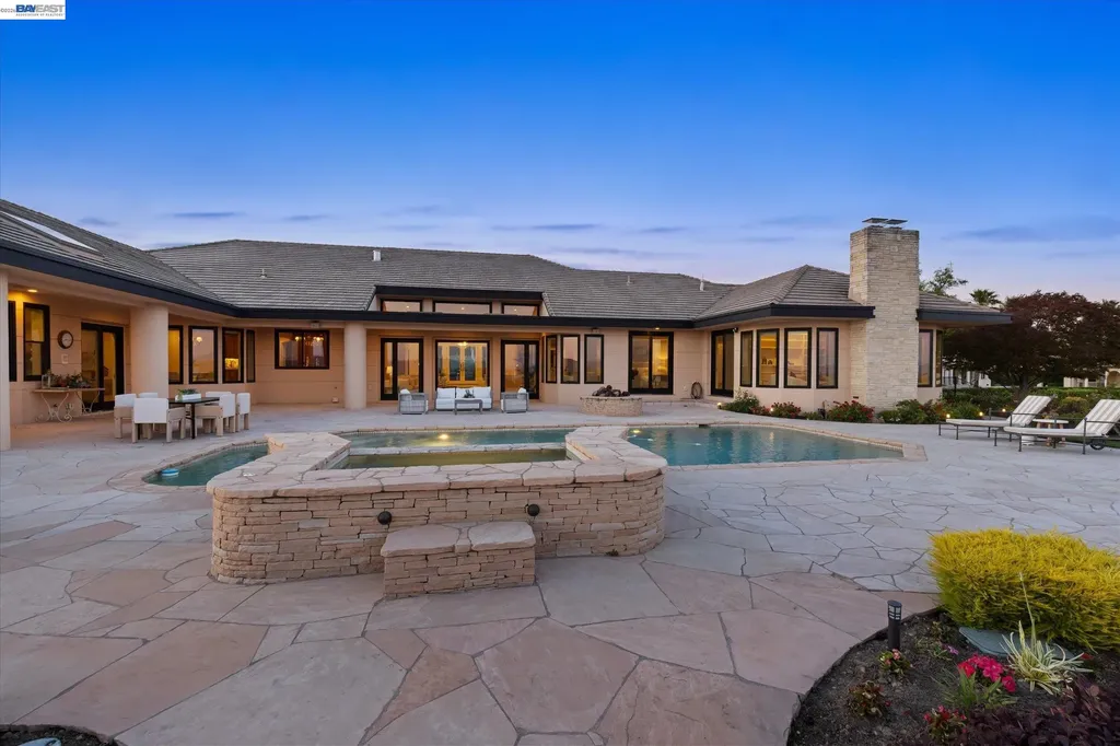 3301 Deer Hollow Drive Danville CA 94506