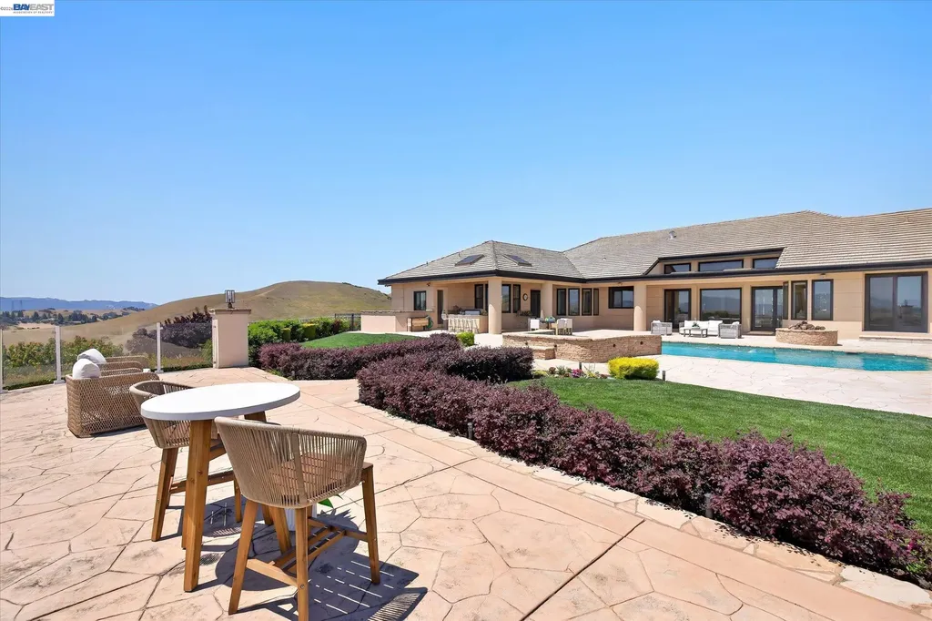 3301 Deer Hollow Drive Danville CA 94506