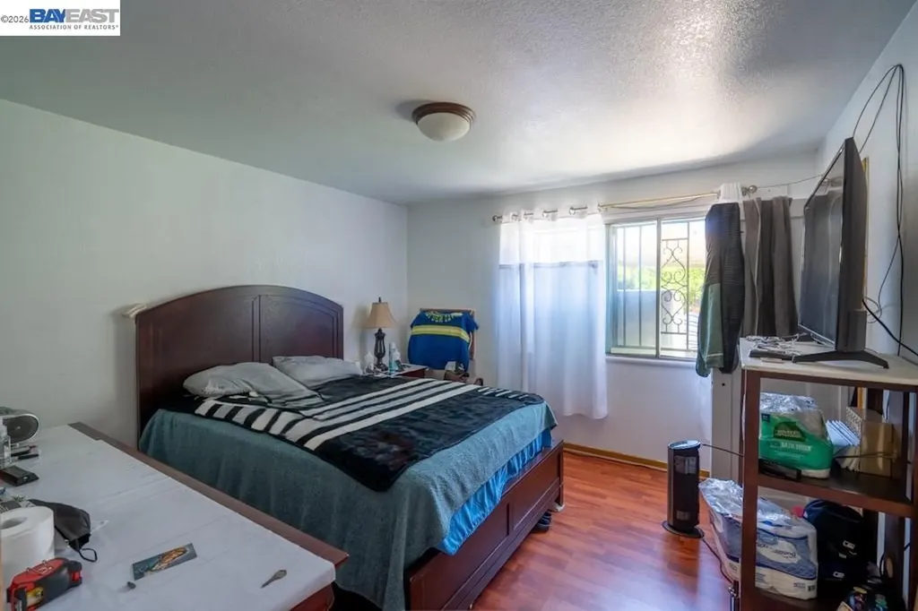 939 90th Avenue Oakland CA 94603