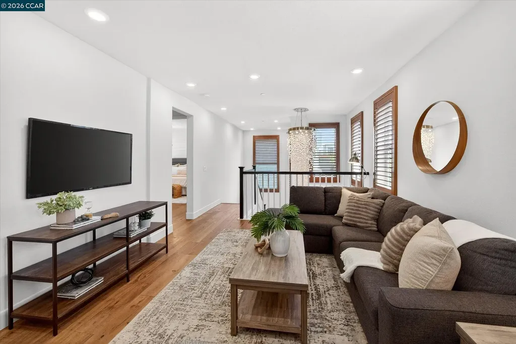 5821 Nugget Way Dublin CA 94568