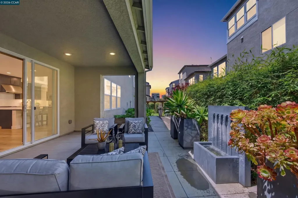 5821 Nugget Way Dublin CA 94568