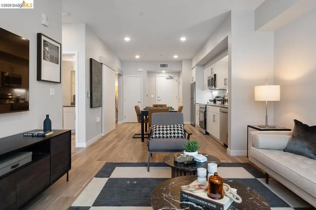 260 Brooklyn Basin Way Oakland CA 94606