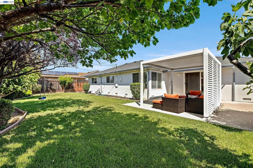 5157 Waller Avenue Fremont CA 94536