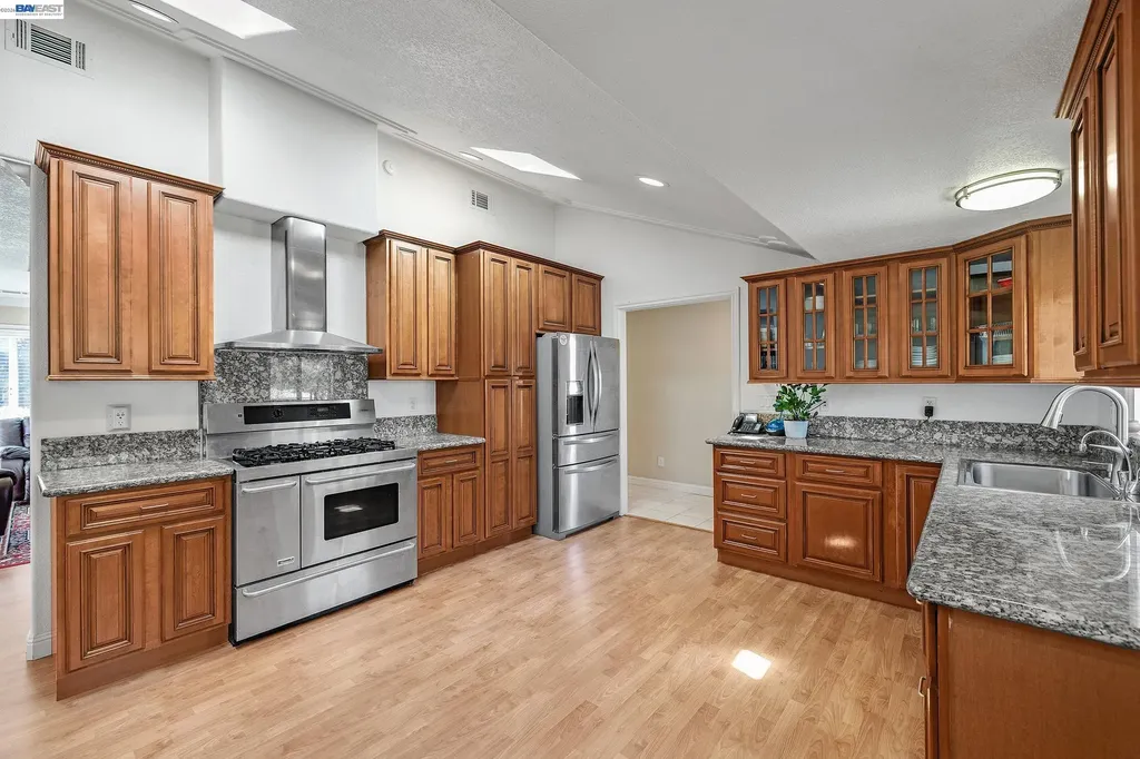 5157 Waller Avenue Fremont CA 94536